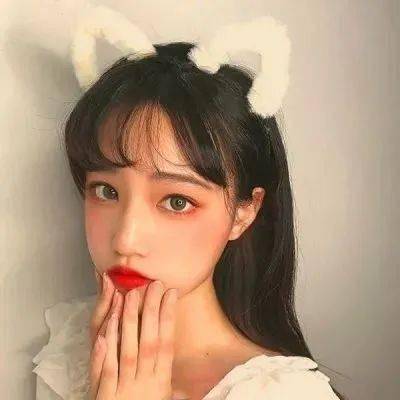 房竹颖
